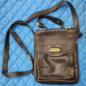 EUC Kenneth Cole Cross-body Mini